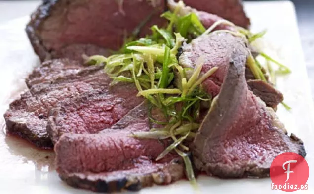 Solomillo de carne asada con salsa asiática sencilla