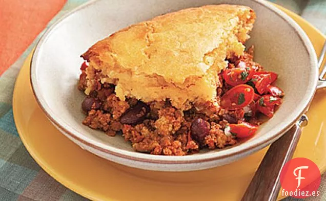 Pastel de Queso con Chile de Pavo con Corteza de Harina de Maíz