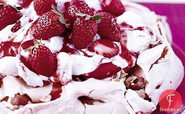 Pavlova de fresa deliciosa