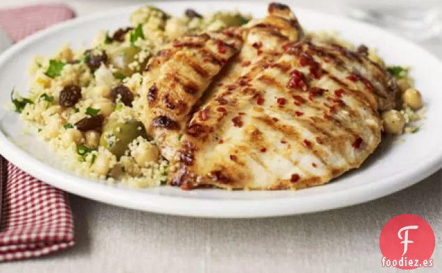 Pollo al limón con cuscús de oliva afrutado