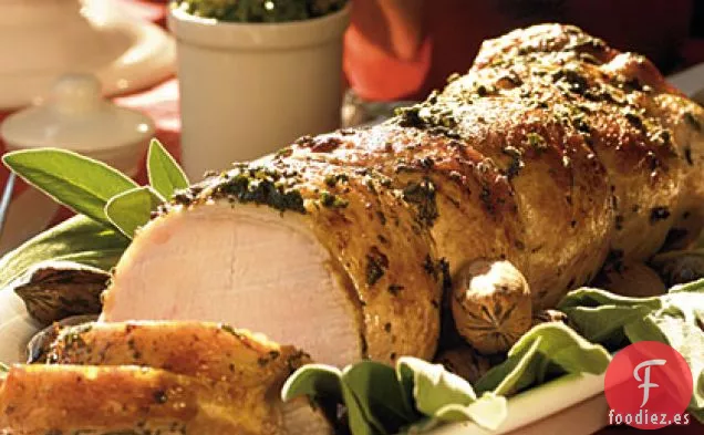 Cerdo Asado con Pesto de Salvia y Nueces