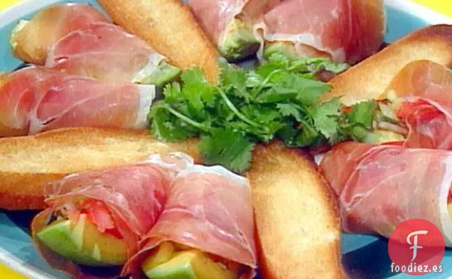 Aguacates Aderezados con Jamón Serrano