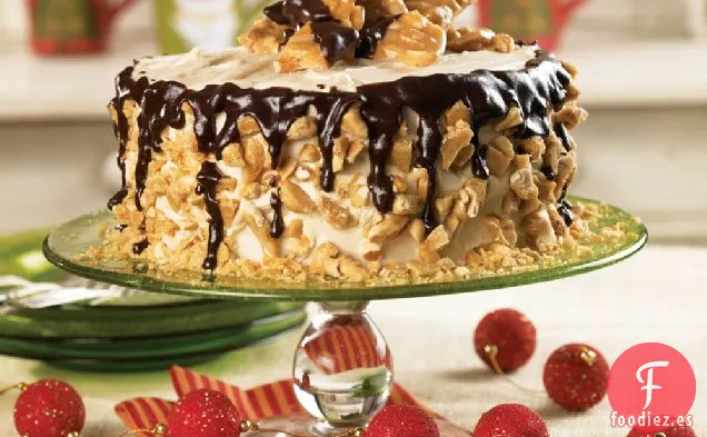 Pastel de Azúcar Morena con Crema de Mantequilla de Maní y Cobertura Quebradiza