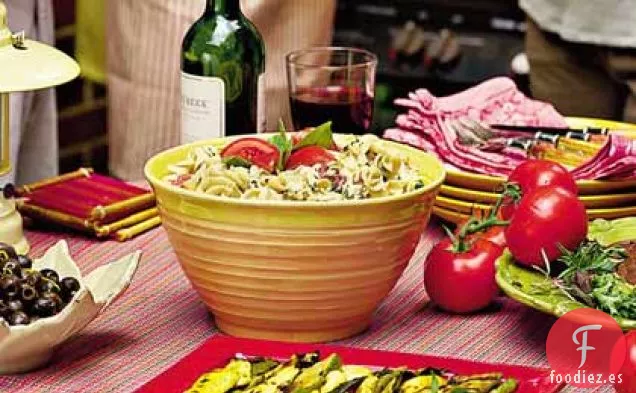 Ensalada de Pasta con Mozzarella Ahumada