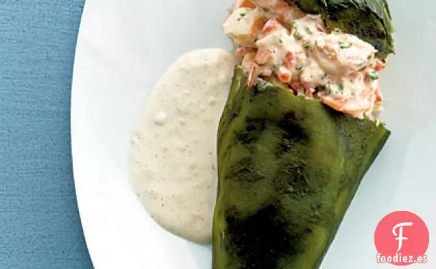 Poblanos Rellenos de Queso y Camarones