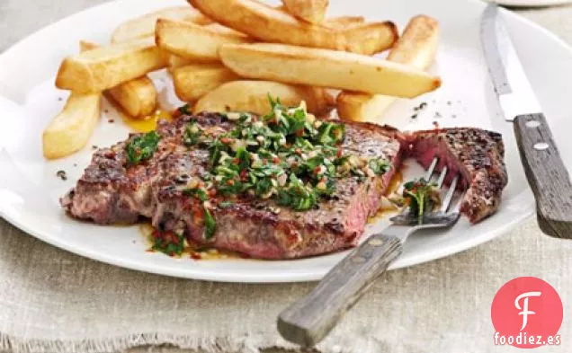 Bistec con salsa chimichurri