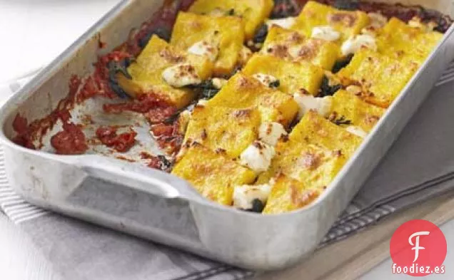 Polenta al horno con espinacas y queso de cabra