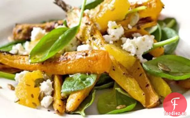 Ensalada de zanahoria asada con alcaravea y queso feta