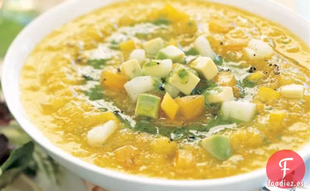 Gazpacho Amarillo De Tomate Con Aceite De Cilantro Y Aguacate