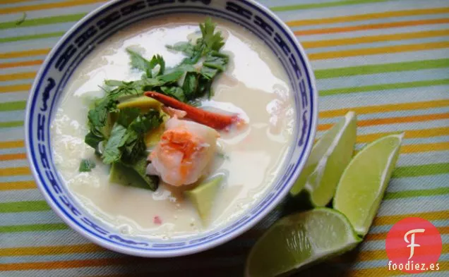 Cocina el Libro: Sopa de Maíz con Langosta y Aguacate
