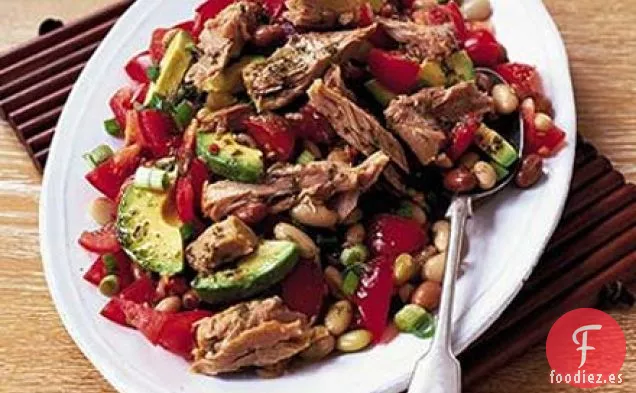 Ensalada mexicana de atún y frijoles