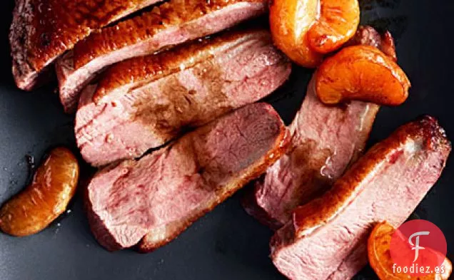 Pechugas de Pato Crujientes con Mandarinas Glaseadas Balsámicas