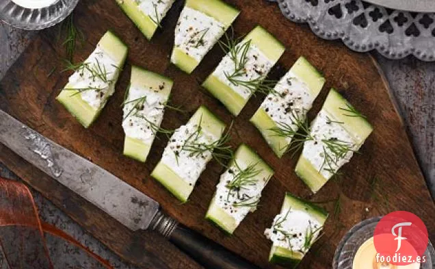 Bocados de queso Feta y pepino