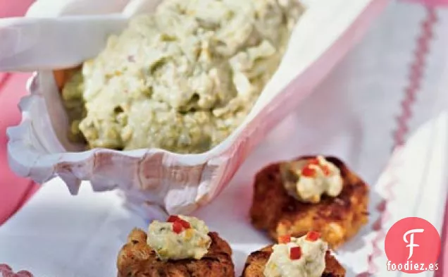 Empanadas de Cangrejo con Mantequilla de Pistacho y Aguacate