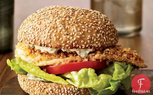 Sándwiches de Pescado Crujientes con Remoulade de Hierbas