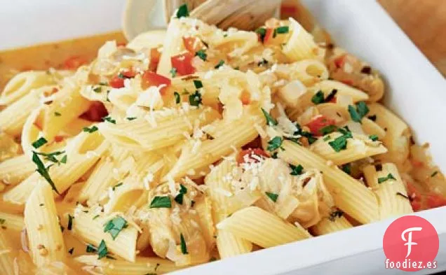 Penne de Almeja y Pimiento Rojo