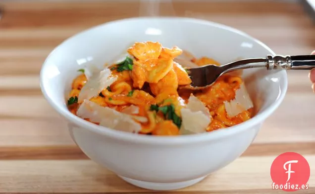 Pasta con Salsa de Pimiento Rojo Asado