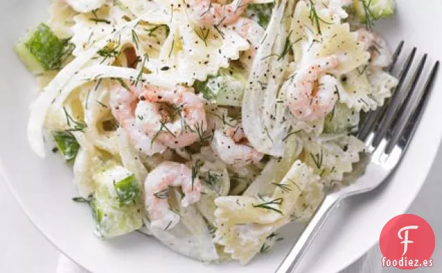 Pasta de gambas, eneldo y pepino