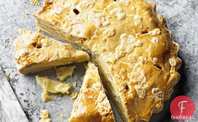 'Pastel de mantequilla' con manzanas y queso