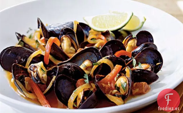 Mejillones con Pimiento Rojo y Chorizo