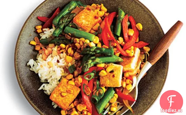 Salteado de Maíz y Espárragos con Aroma a Jengibre