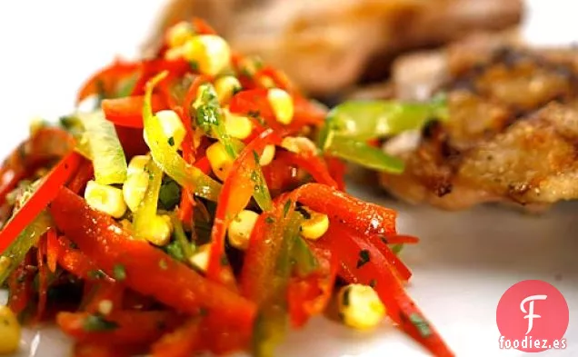 Pimiento Morrón Y Ensalada De Maíz