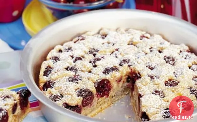 Tarta de cereza fresca con un toque de canela