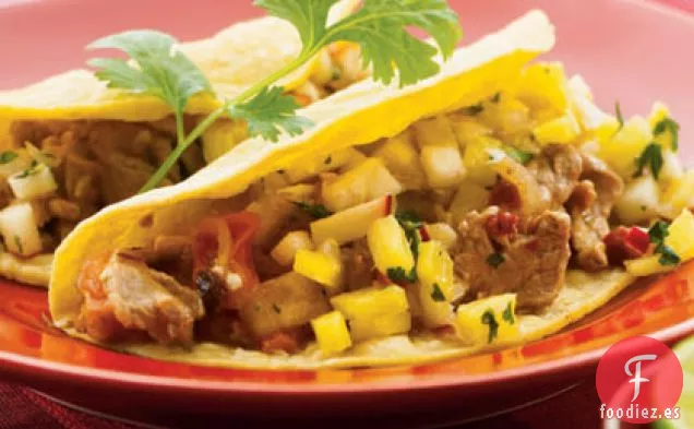 Tacos Suaves de Cerdo Chipotle con Salsa de Piña