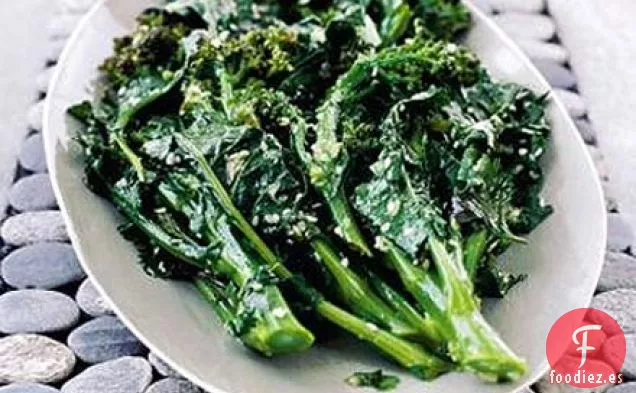 Brócoli de tallo tierno con sésamo