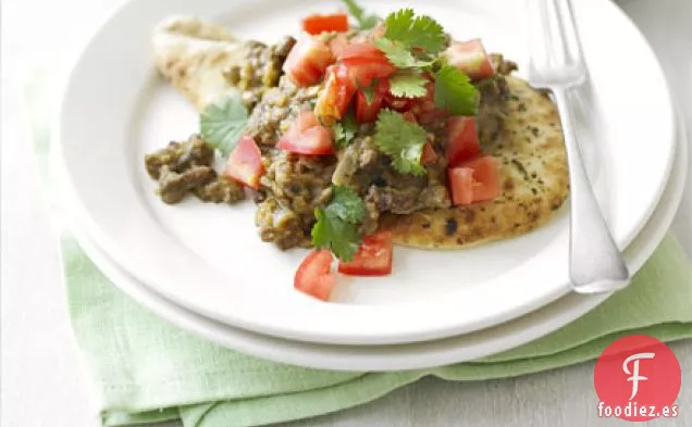 Carne picada india con ensalada de tomate fresco