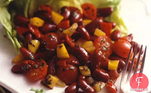 Ensalada de Frijoles Balsámicos con Pimiento Dulce