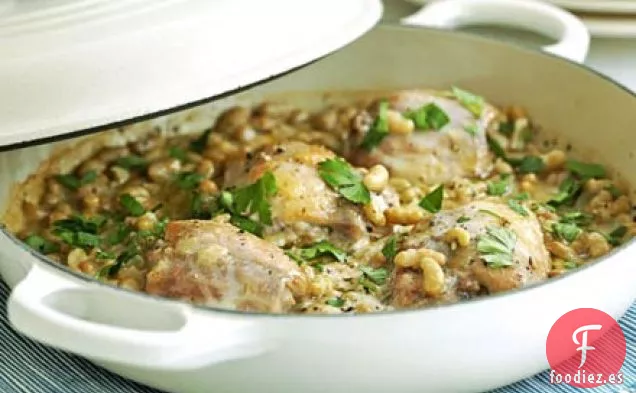 Pollo y frijoles estofados