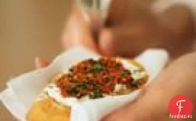 Crostini de Pesto de Pimiento Rojo Asado