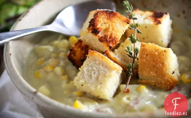 Sopa de Maíz Rica y Abundante Vegana