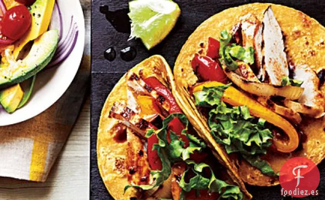 Tacos de Pollo con Ajo y Chipotle