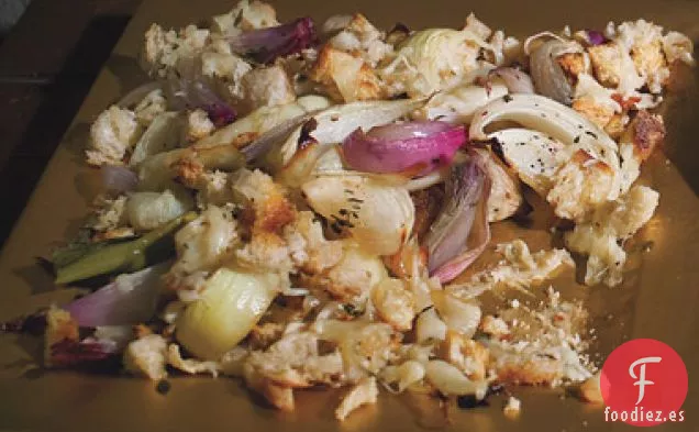 Cebollas Asadas con Crutones de Gruyère