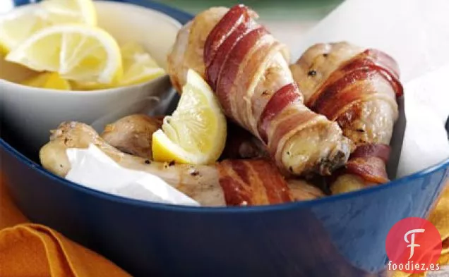 Muslos de pollo envueltos en tocino