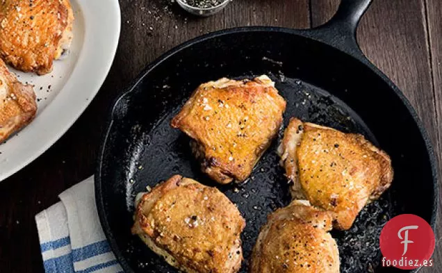 Muslos de Pollo Asados en Sartén Perfectos