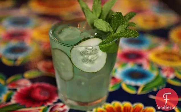 Sangría de Vermut de Pepino