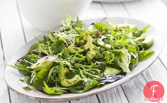 Ensalada verde con aguacate