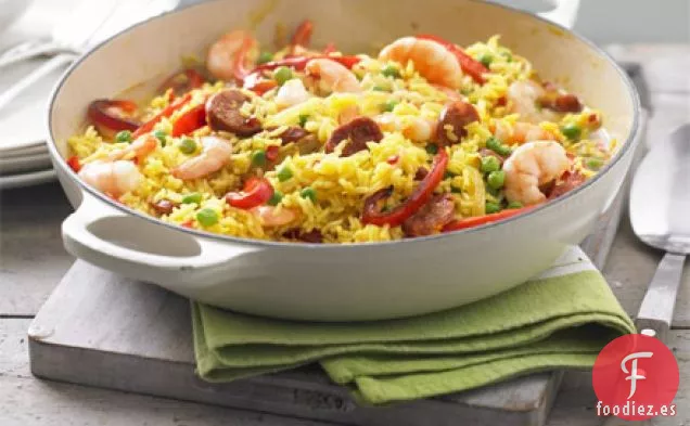 Olla de arroz con gambas a limón y chorizo