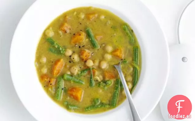 Sopa india de garbanzos y verduras