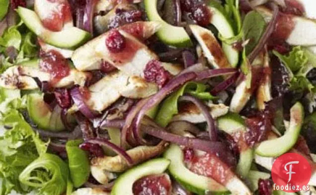 Ensalada de pollo con arándanos