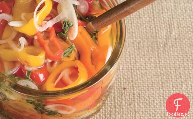 Pimientos En Escabeche Con Chalotes Y Tomillo