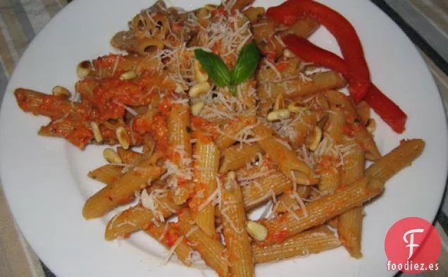 Pesto De Pimiento Rojo Asado En Penne