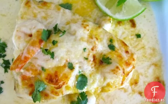 Pescado Gratinado con Camarones
