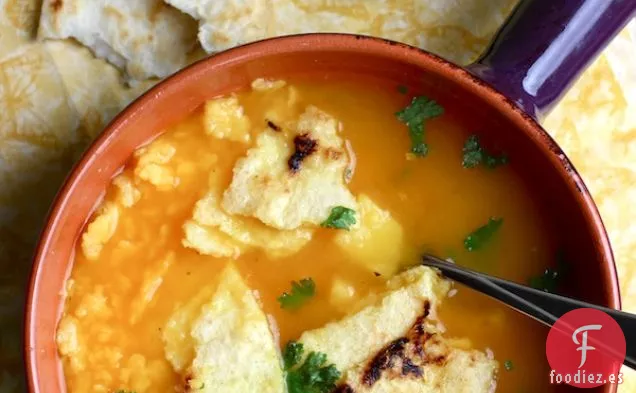 Sopa de Arepa (Sopa de Pastel de Maíz)