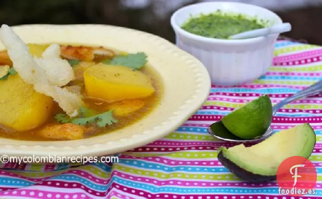 Sopa de Carantantas (Sopa de Buñuelos de Maíz)