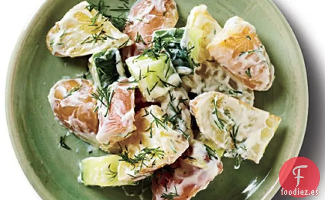 Ensalada de Patata con Crema Agria y Eneldo