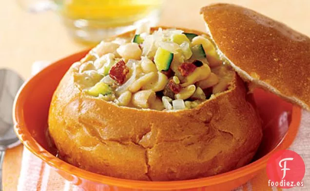 Sopa de Calabacín de Frijoles Blancos